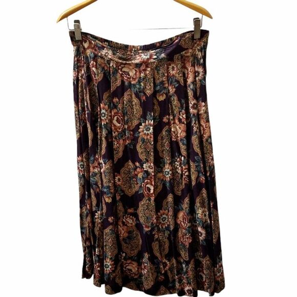 VINTAGE Norton McNaughton Pleated Skirt And Blouse With Floral Design 8P Petite - Picture 6 of 11